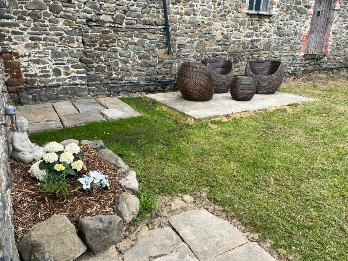 Pippin Lodge Llanwrda Екстериор снимка